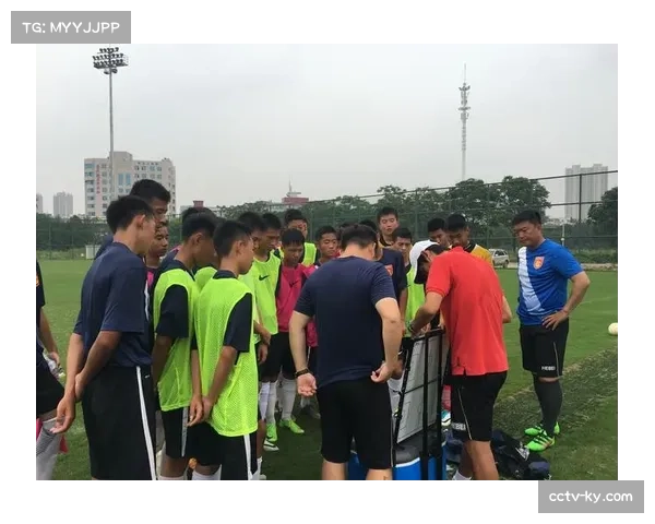 14岁中国球员李昊炎正式加盟巴萨U15梯队